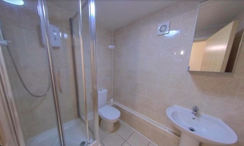 Shower Room at 7 Broom Street